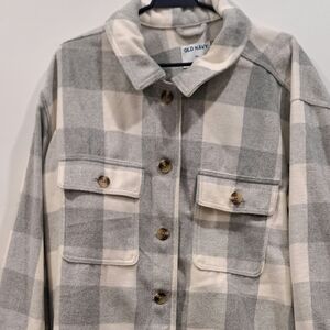 Old Navy Cream and Gray Checkered  Jacket